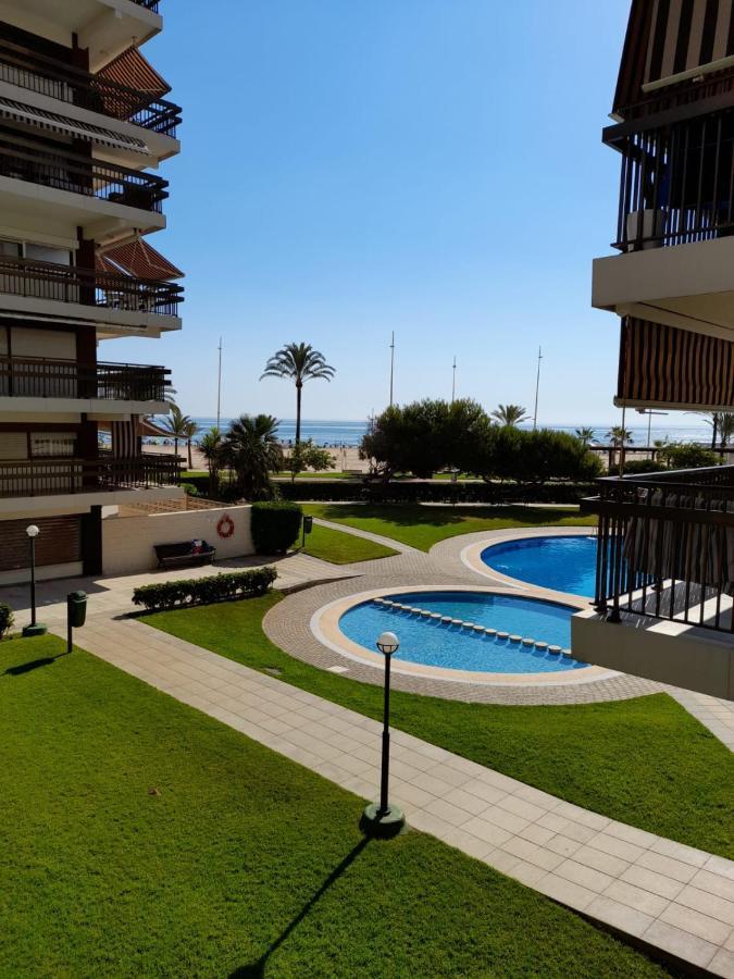 Manila Solo Familias Serviplaya Gandia Luaran gambar