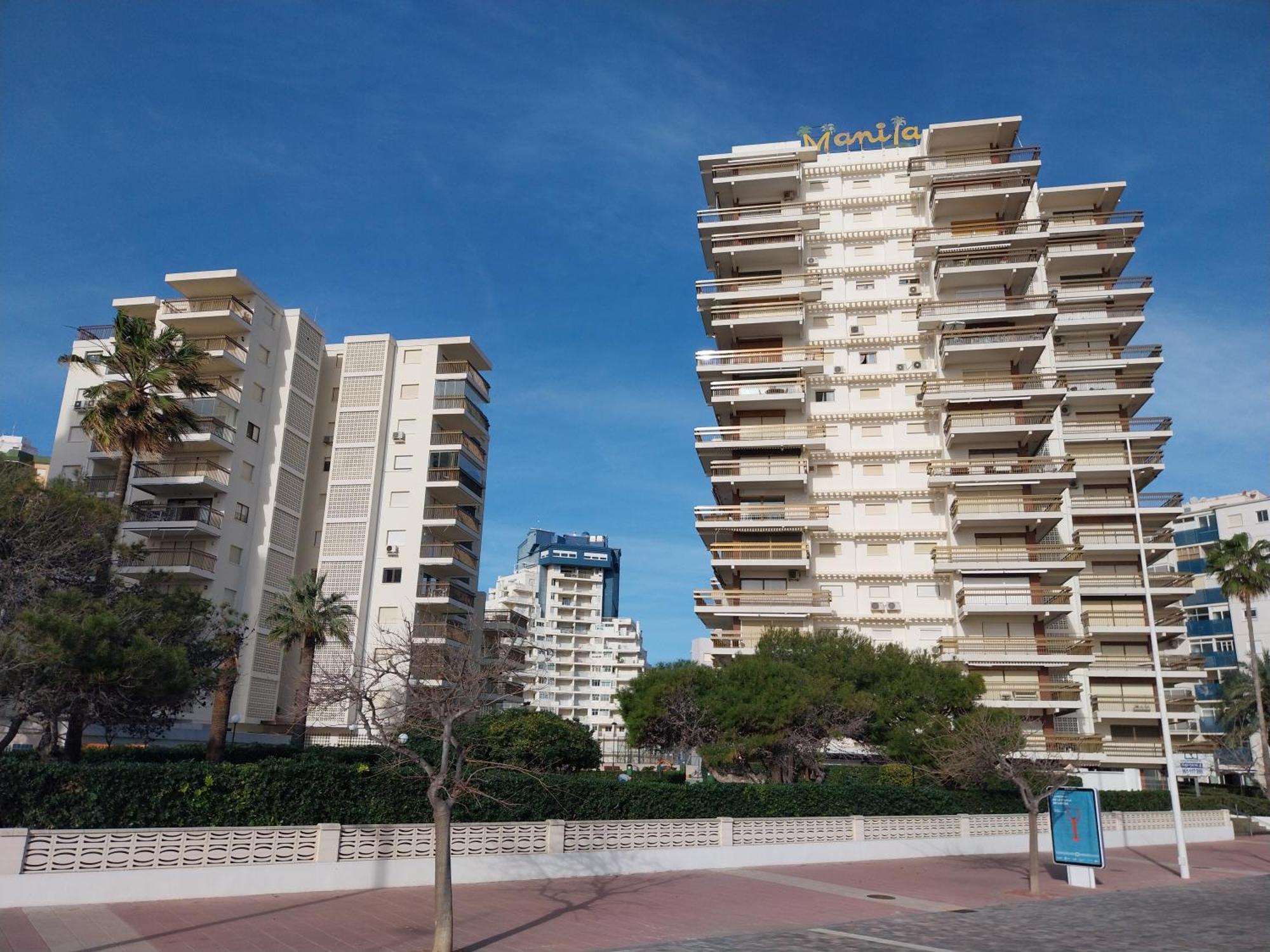 Manila Solo Familias Serviplaya Gandia Luaran gambar