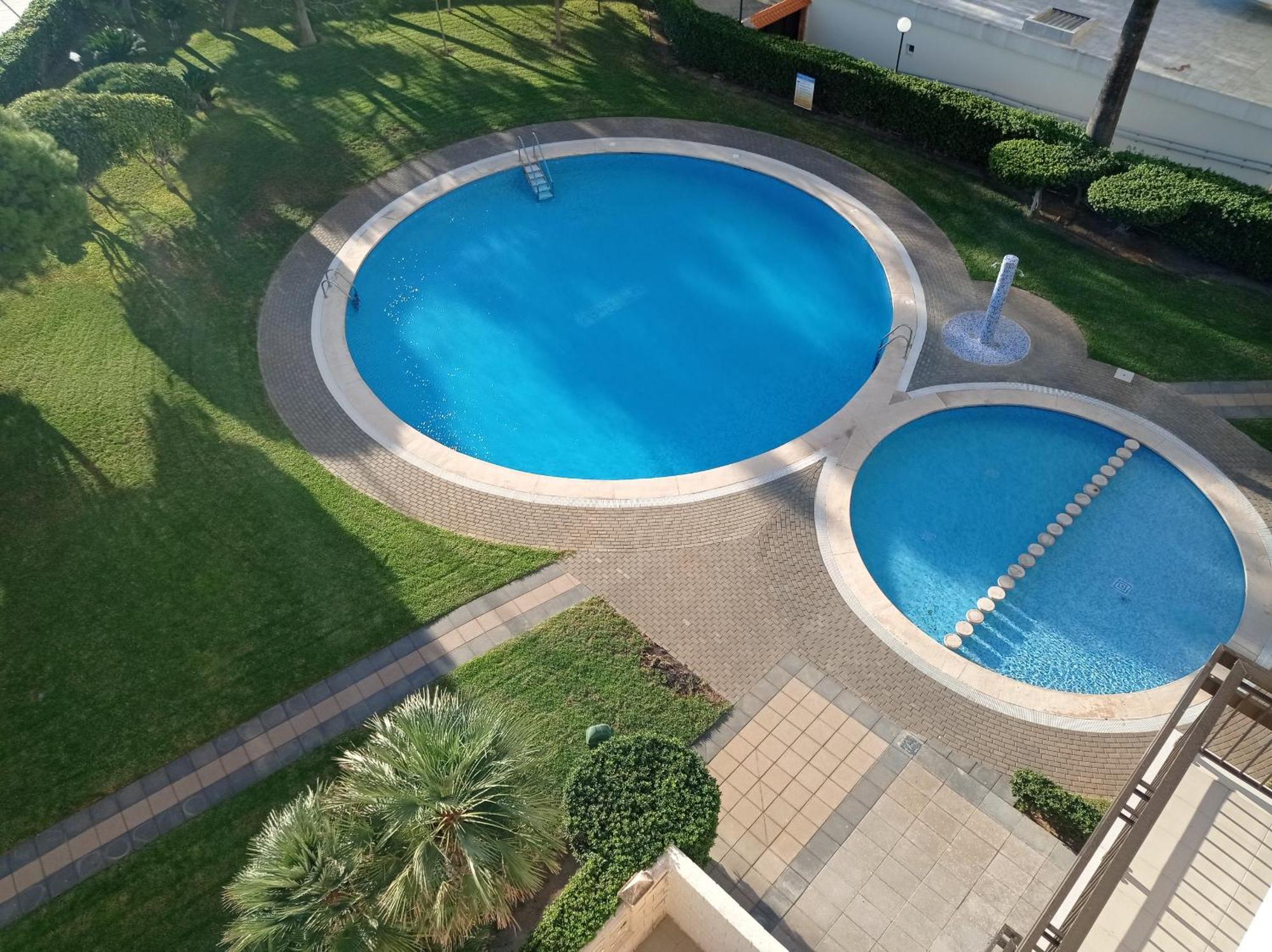 Manila Solo Familias Serviplaya Gandia Luaran gambar